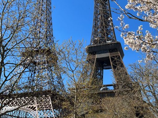 La Tour Eiffel a eu un bébé